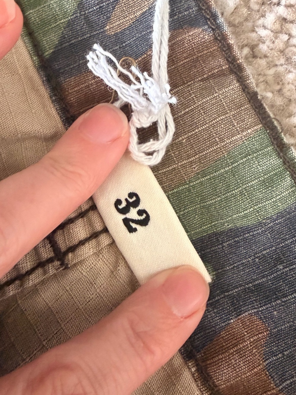 NWT Elwood Baggy Camo short - Picture 2 of 4